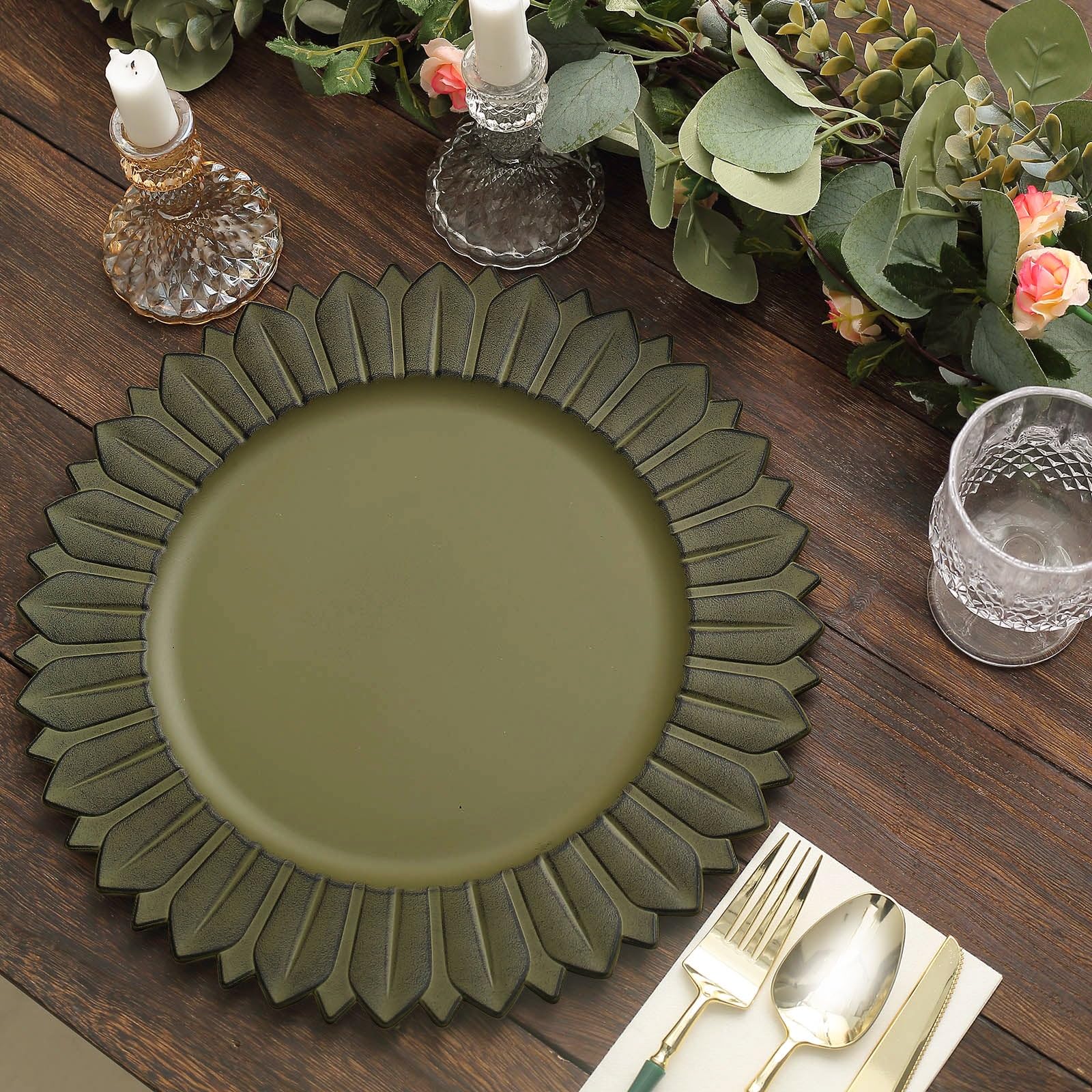 Tableclothsfactory 6 Pack | 13" Matte Olive Green Sunflower Plastic Dinner Charger Plates, Disposable Round Serving Trays - Image 4