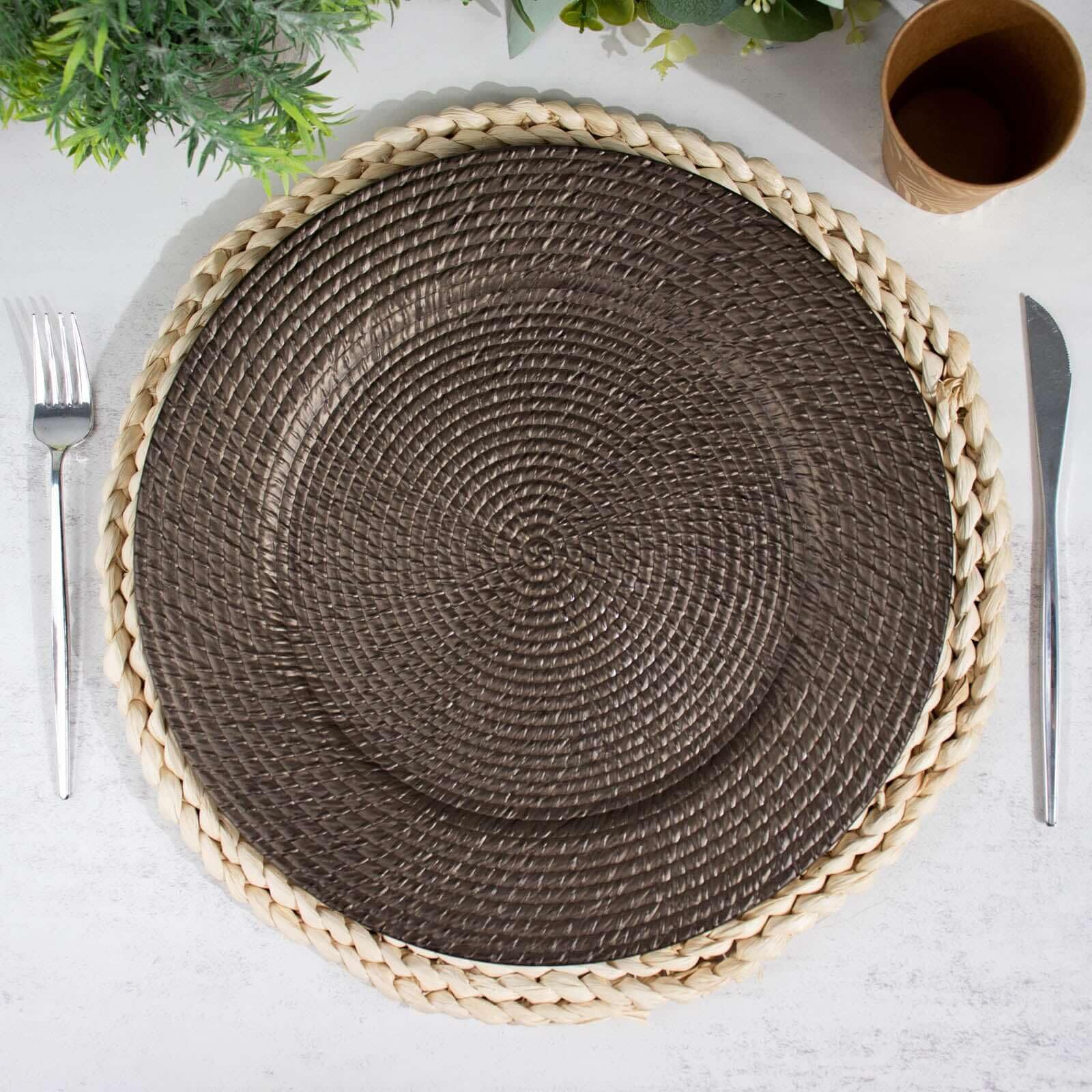 Tableclothsfactory 6 Pack | 13" Natural Brown Acrylic Plastic Rattan-Like Charger Plates, Round Disposable Dinner Serving Plates - Image 5