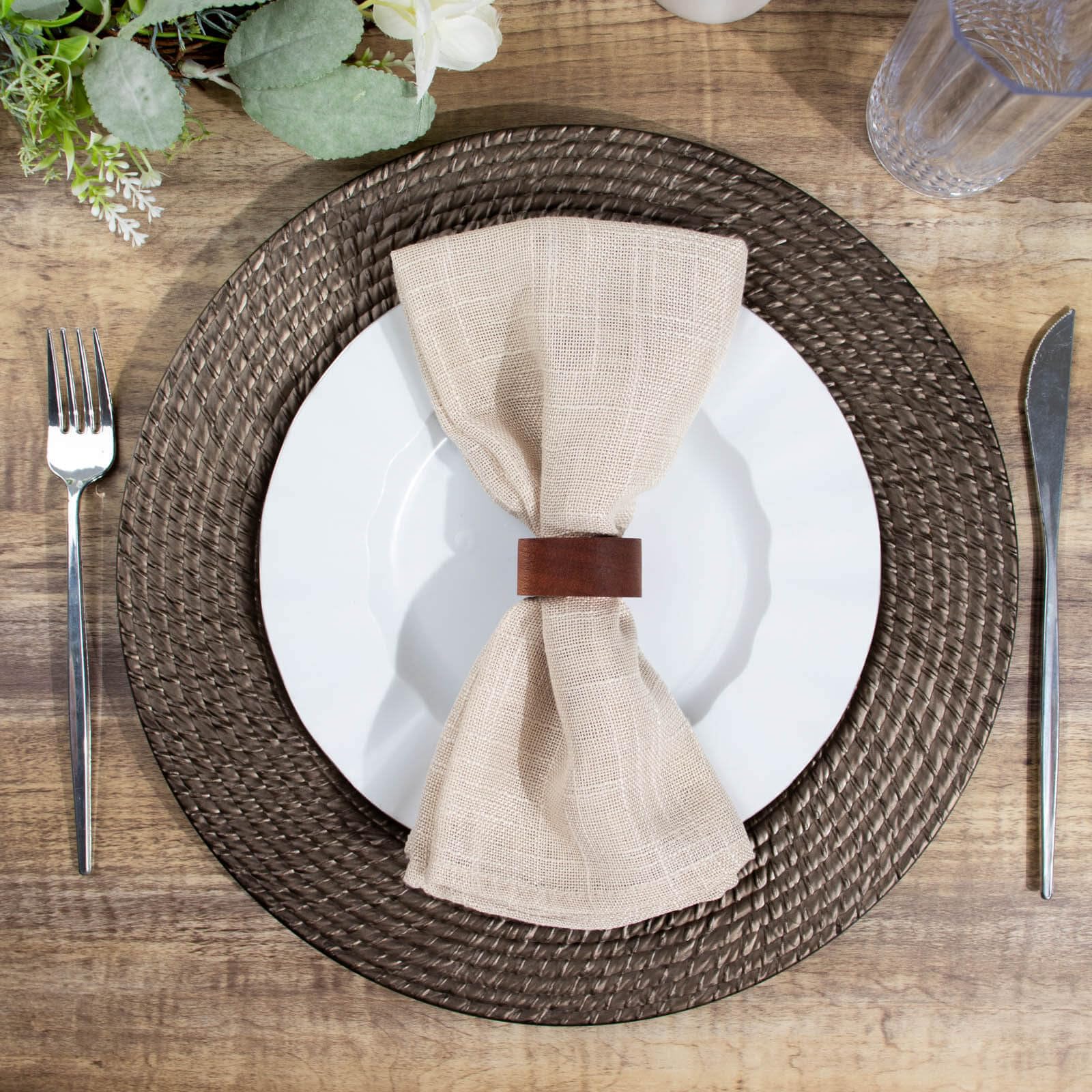 Tableclothsfactory 6 Pack | 13" Natural Brown Acrylic Plastic Rattan-Like Charger Plates, Round Disposable Dinner Serving Plates - Image 6